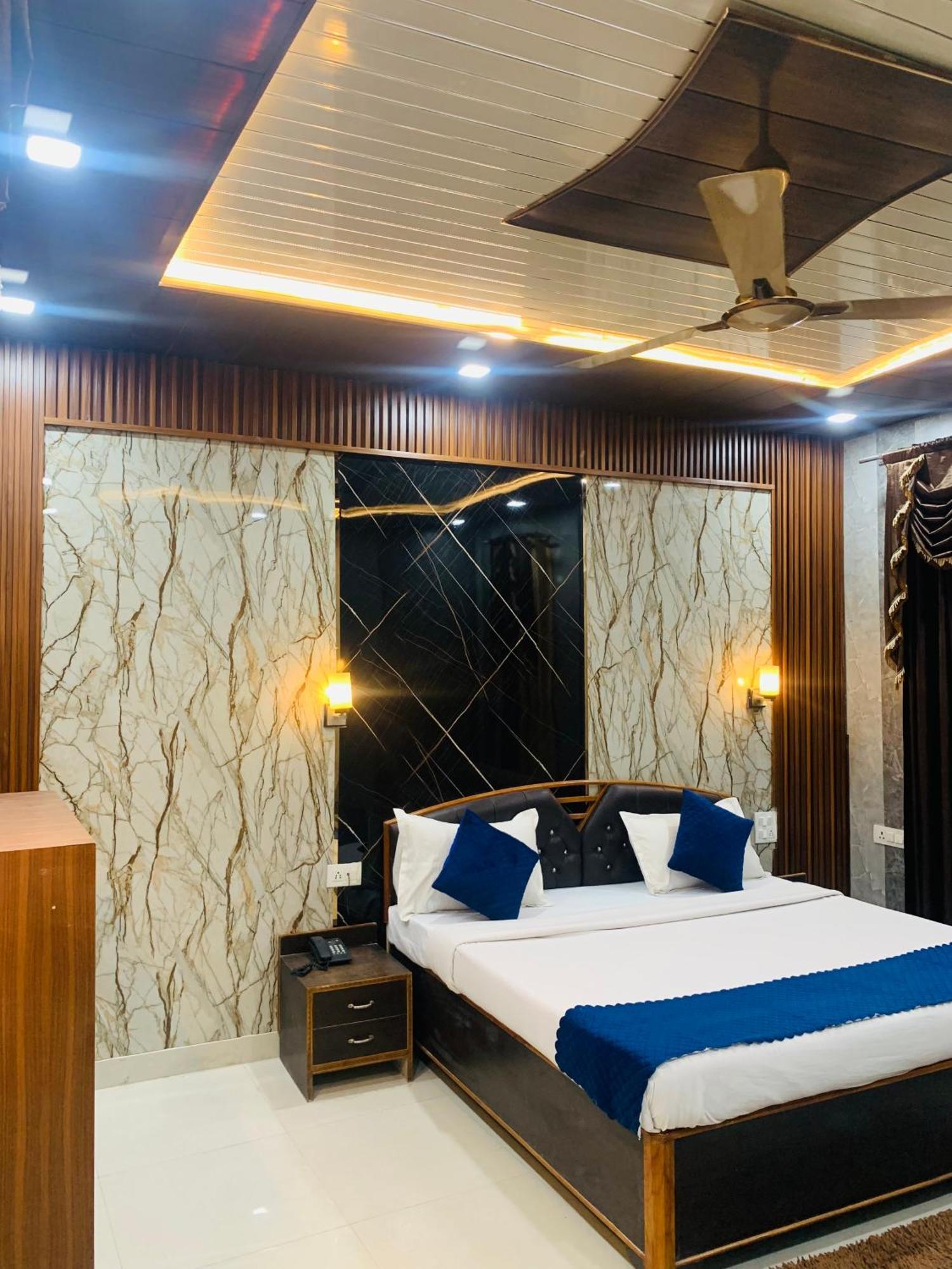 Hotel Royal Respite - Luxury Comfort ! Travellers Delight ! Budget Friendly ! Prime Location ! Guest Favourite Rishīkesh 외부 사진