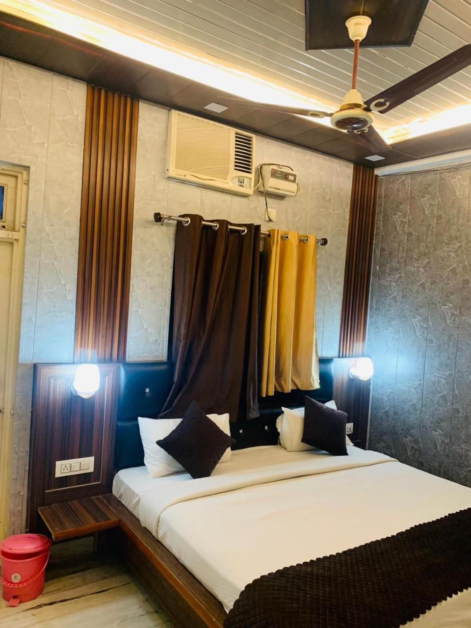 Hotel Royal Respite - Luxury Comfort ! Travellers Delight ! Budget Friendly ! Prime Location ! Guest Favourite Rishīkesh 외부 사진