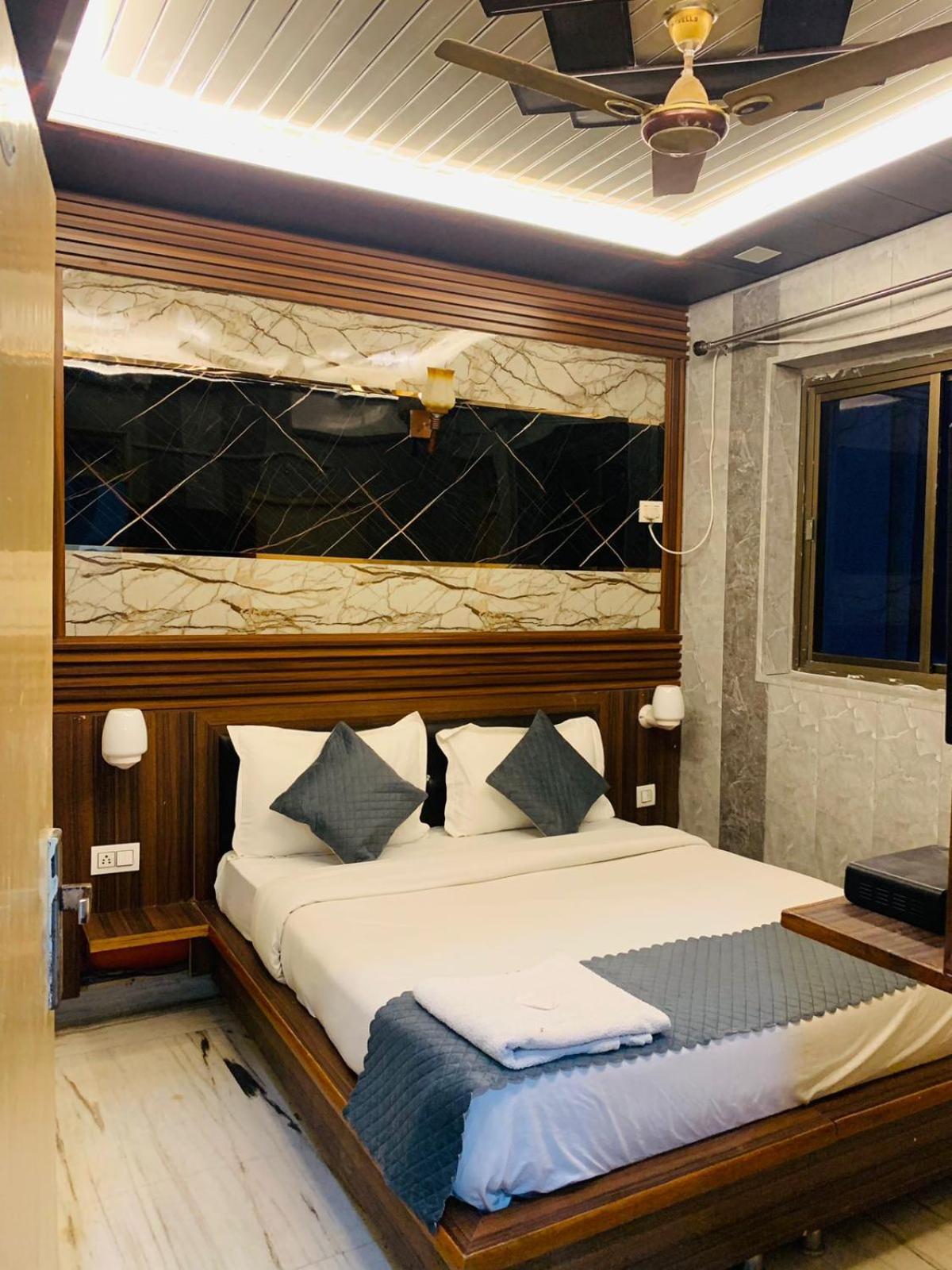 Hotel Royal Respite - Luxury Comfort ! Travellers Delight ! Budget Friendly ! Prime Location ! Guest Favourite Rishīkesh 외부 사진