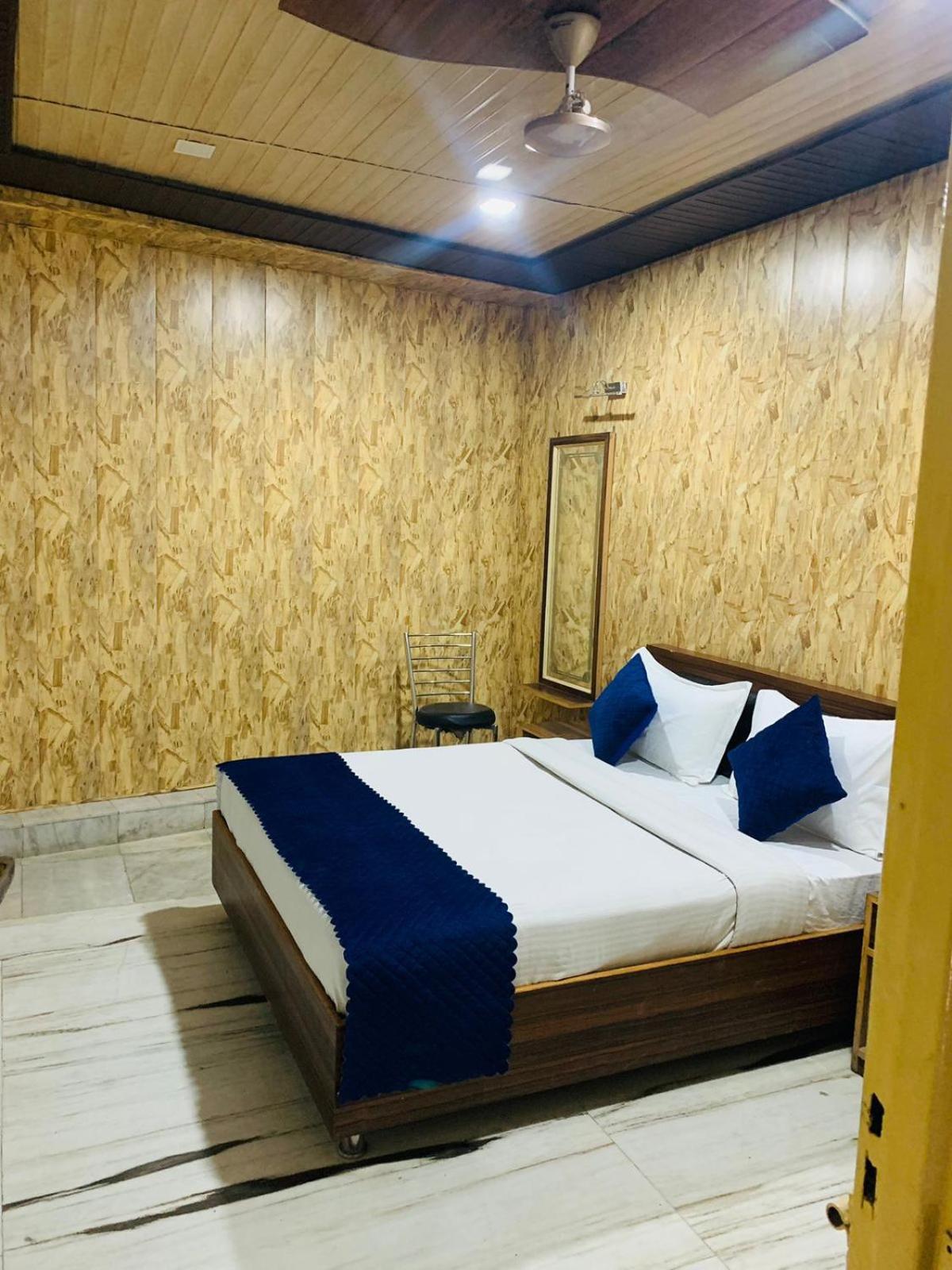 Hotel Royal Respite - Luxury Comfort ! Travellers Delight ! Budget Friendly ! Prime Location ! Guest Favourite Rishīkesh 외부 사진